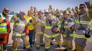 Crossing South-FIREFIGHTING HEROES 1