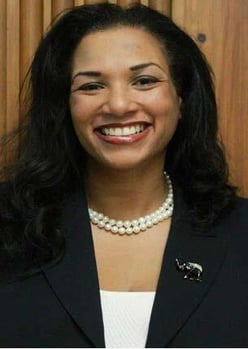 Ilona McGriff Headshot